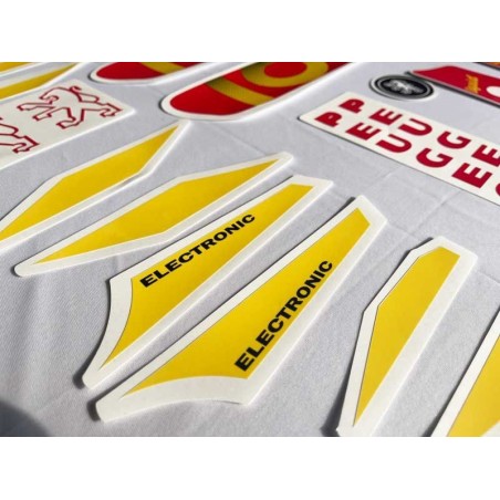 Pack stickers Peugeot 103 RCX Jaune et rouge